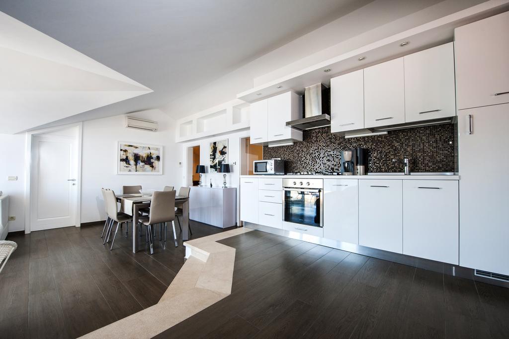 Corte Dei Merli Suite & Room Rovinj Rom bilde